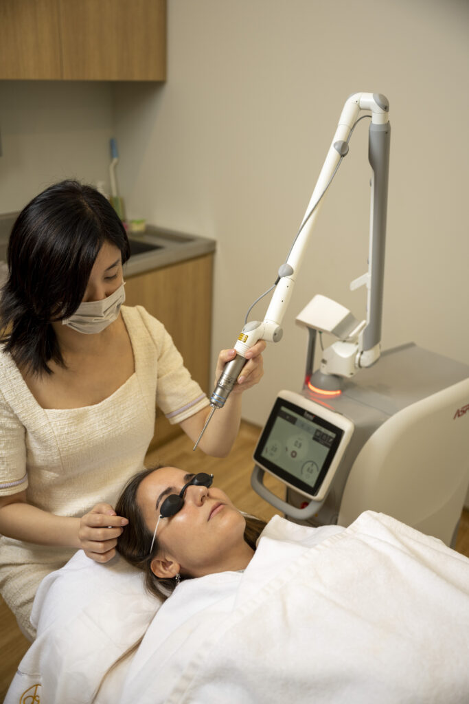 Fotona Starwalker® MaQX- Dermstetiq Clinic - Camden medical - Singapore